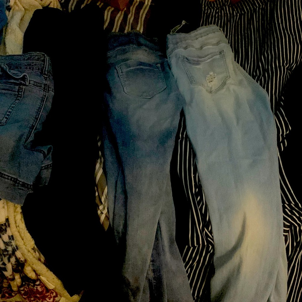 All Jean like all different brands